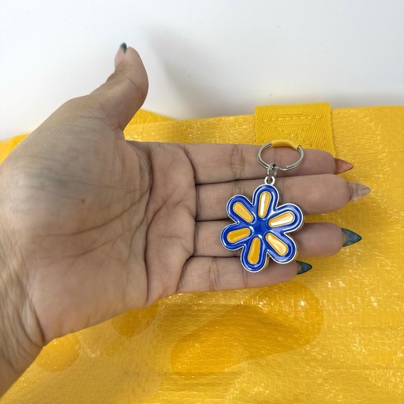 NYCC 2025 Walmart Exclusive Yellow Tote Bag w/ Blue Spark Charm Giveaway - Picture 3 of 8